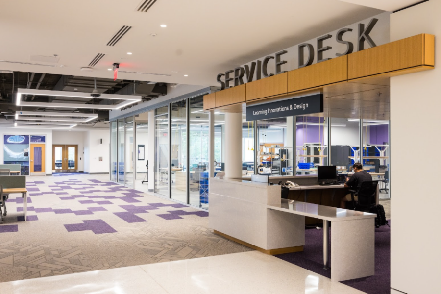 photo of the service desk to the right of The Makery, labeled Learning Innovations & Design